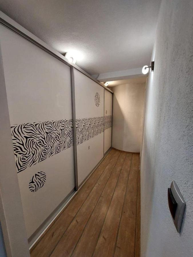 Guest House Klara Солин Екстериор снимка